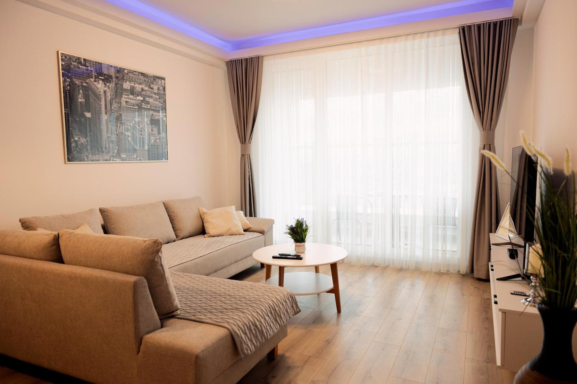 33Rd Floor Twin Apartments In Cevahir Sky City Complex With Pool, Spa, Fitness And Parking Included In Price Skopje Eksteriør billede