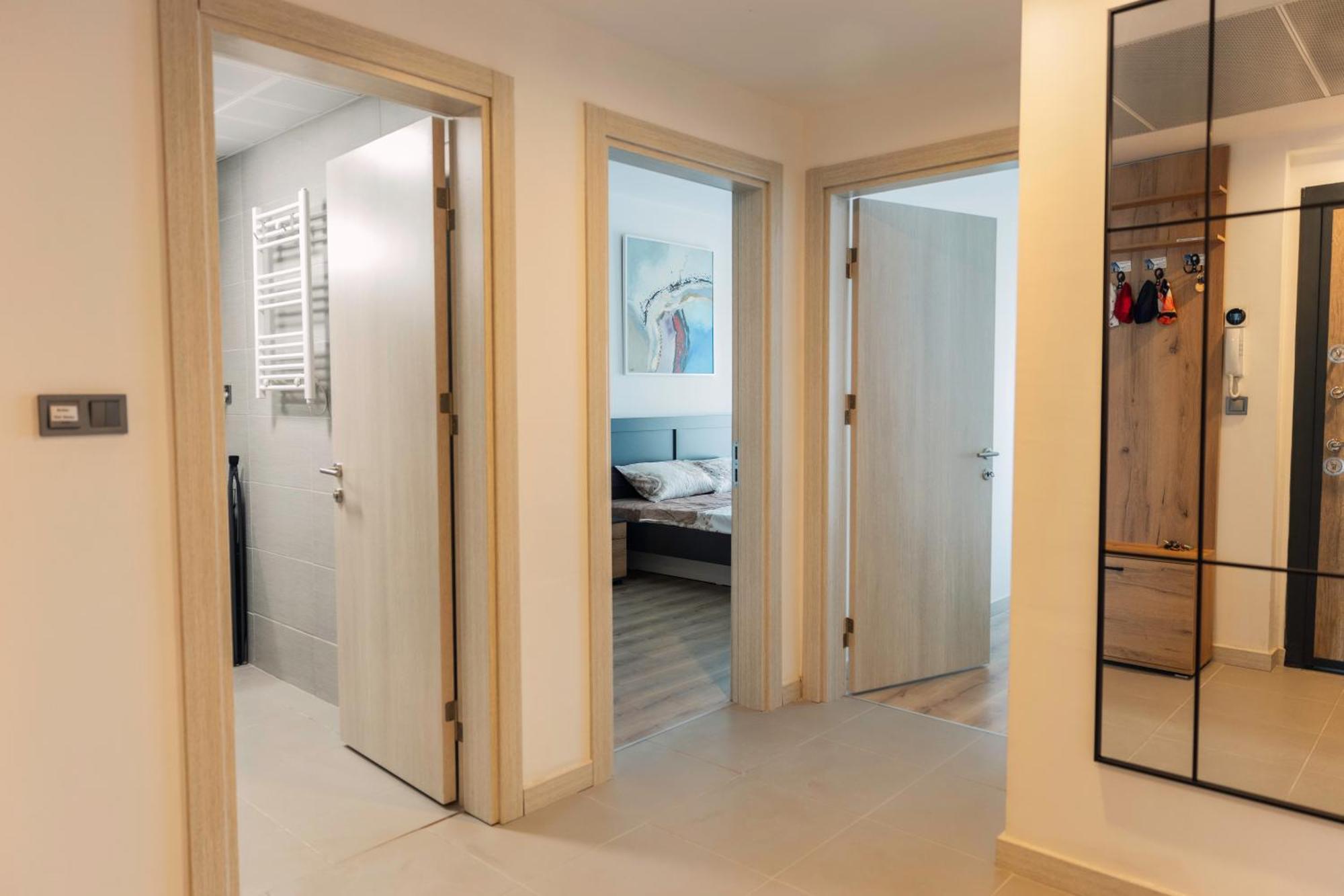 33Rd Floor Twin Apartments In Cevahir Sky City Complex With Pool, Spa, Fitness And Parking Included In Price Skopje Eksteriør billede